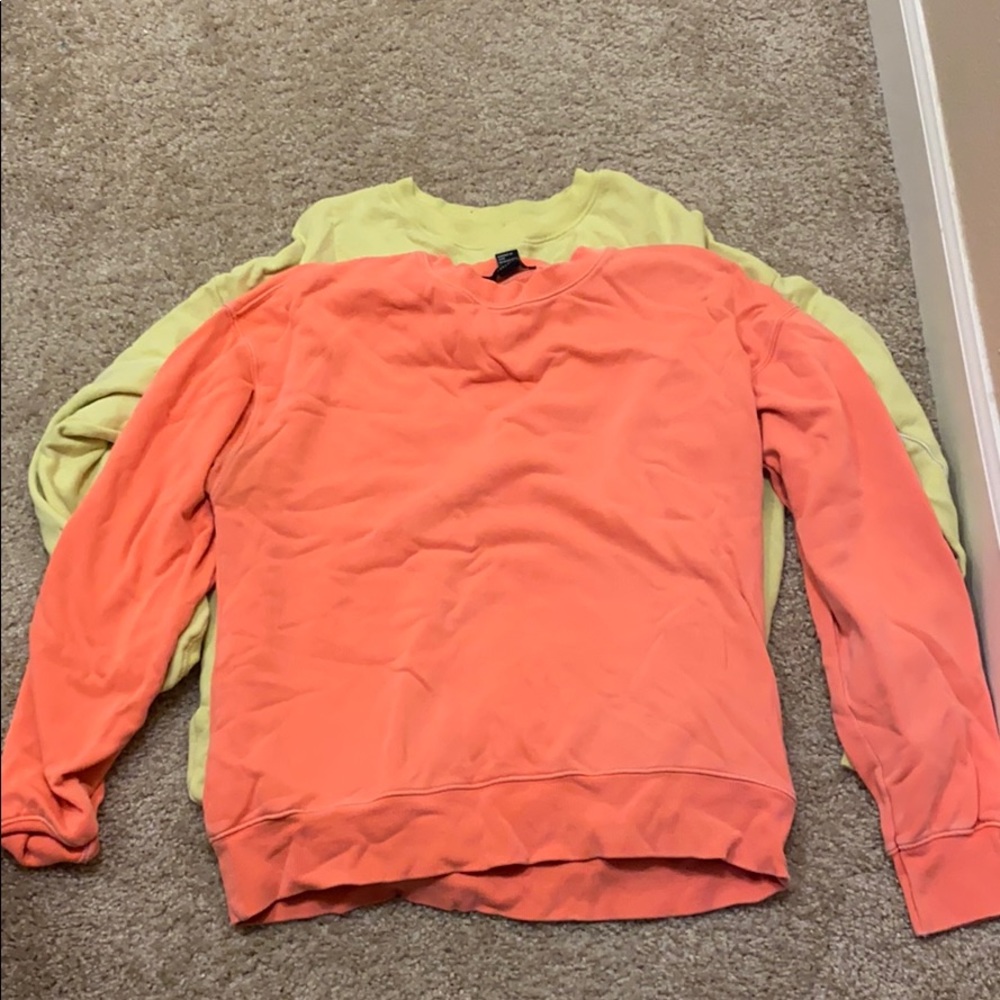 Sweaters - Picture 2 of 2